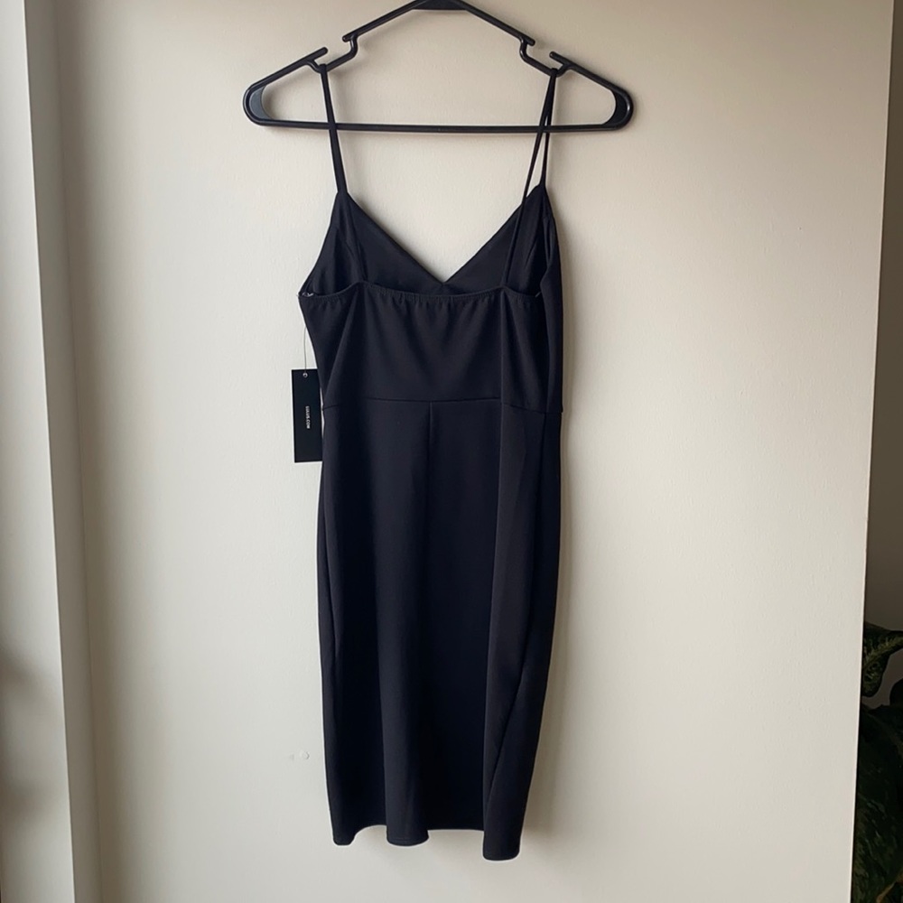 Lulus Black Tulip Mini Dress NWT - Homecoming, School Dance, Vacation, Going Out - Picture 2 of 6